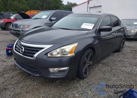 2013 Nissan Altima 2.5 S from USA, damaged, VIN 1N4AL3AP8DC156855